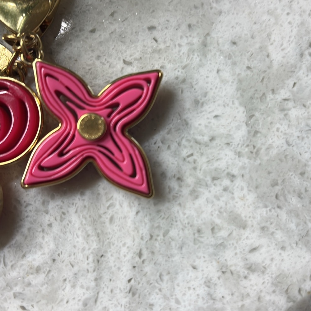 Louis Vuitton EUC limited edition floral bag charm/keychain 4 1/2 x 3 with COA - Picture 3 of 7